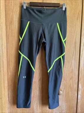 Under Armour Compression Heat Gear Cropped Leggings